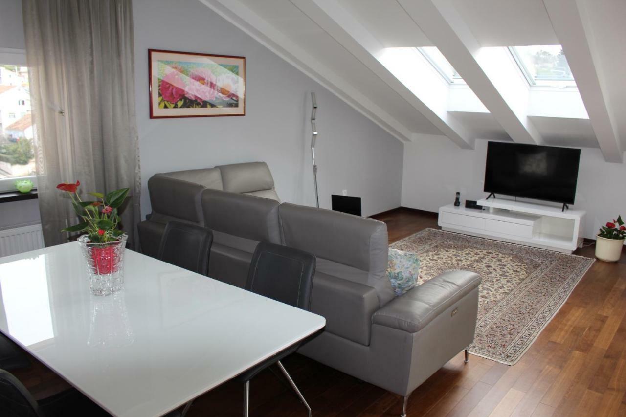 Apartman Stegic Шибеник Экстерьер фото