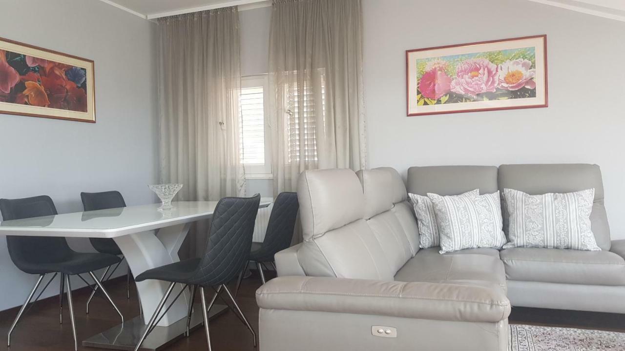 Apartman Stegic Шибеник Экстерьер фото