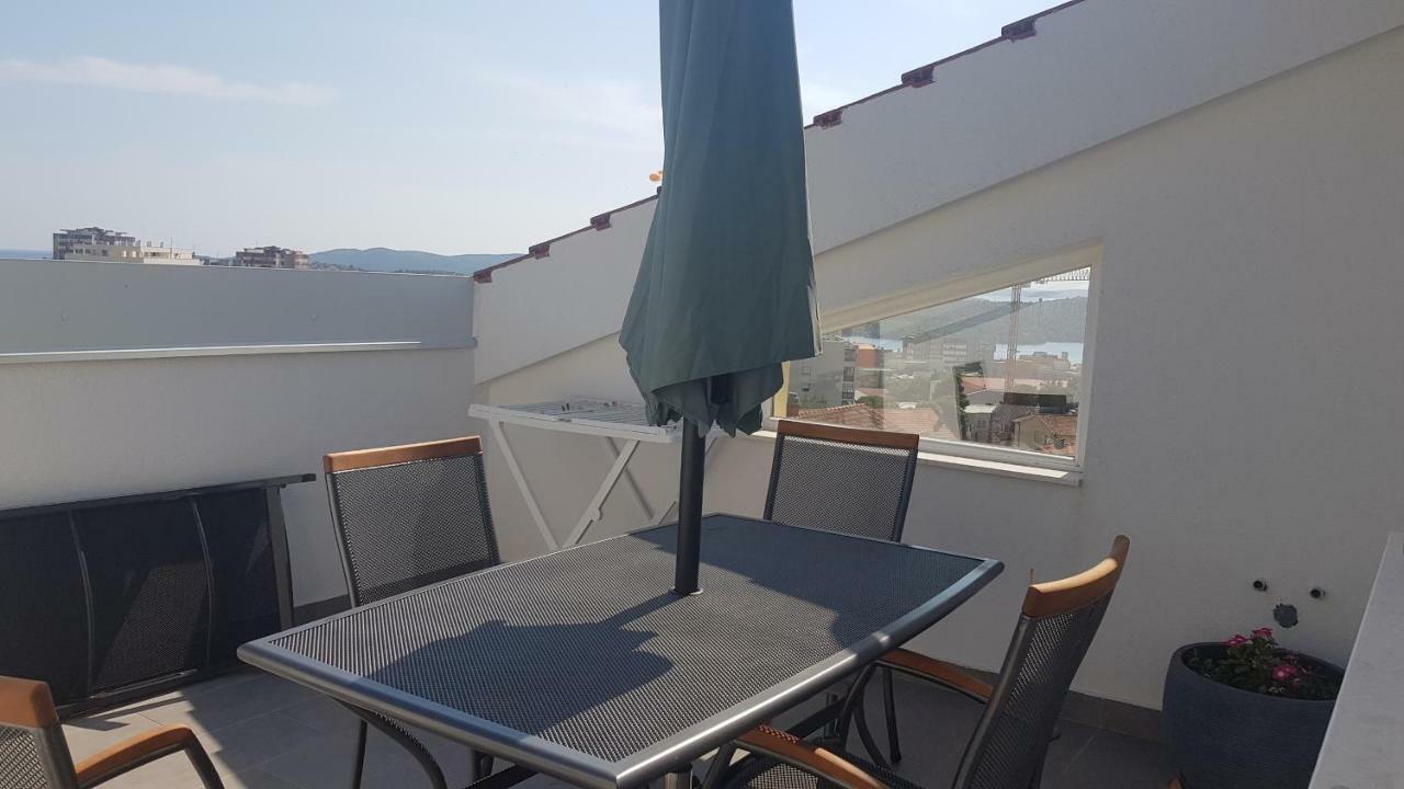 Apartman Stegic Шибеник Экстерьер фото
