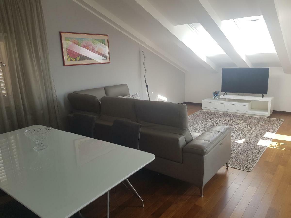 Apartman Stegic Шибеник Экстерьер фото